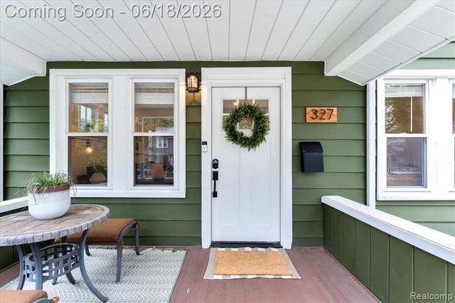 327 Leroy Street, Ferndale, MI 48220
