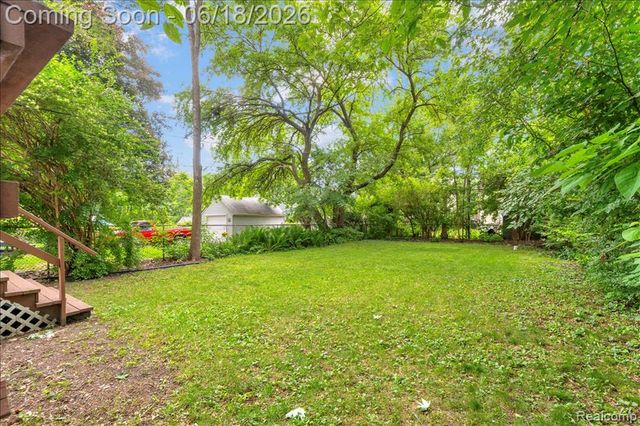 327 Leroy Street, Ferndale, MI 48220