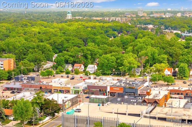 327 Leroy Street, Ferndale, MI 48220