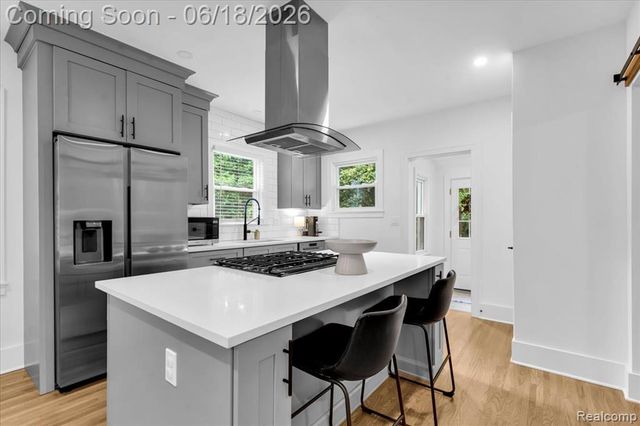 327 Leroy Street, Ferndale, MI 48220