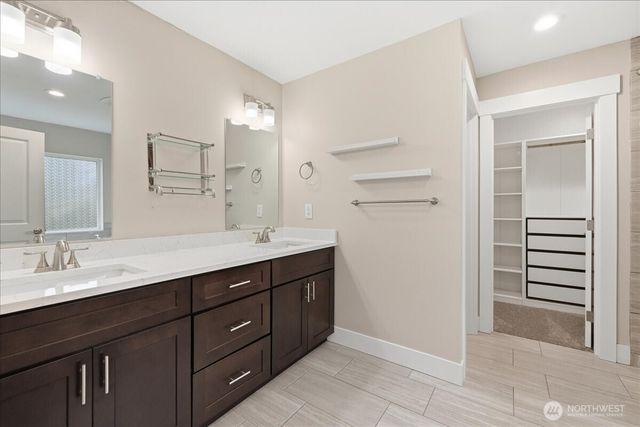 8316 Wildwood Avenue SW, Lakewood, WA 98498