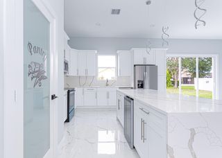 5853 NW Culebra Avenue, Port St Lucie, FL 34986
