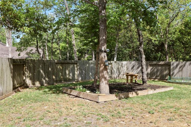 31 Ginger Springs Place, The Woodlands, TX 77385