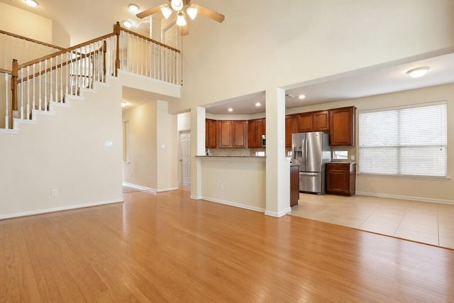 31 Ginger Springs Place, The Woodlands, TX 77385