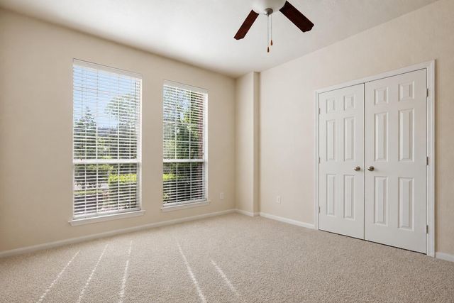 31 Ginger Springs Place, The Woodlands, TX 77385
