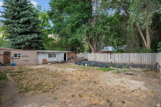 365 S 800 E, Springville, UT 84663