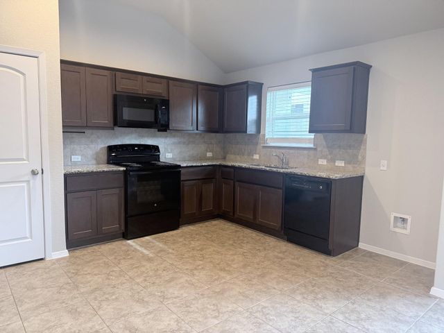 123 Saranac DR, Elgin, TX 78621