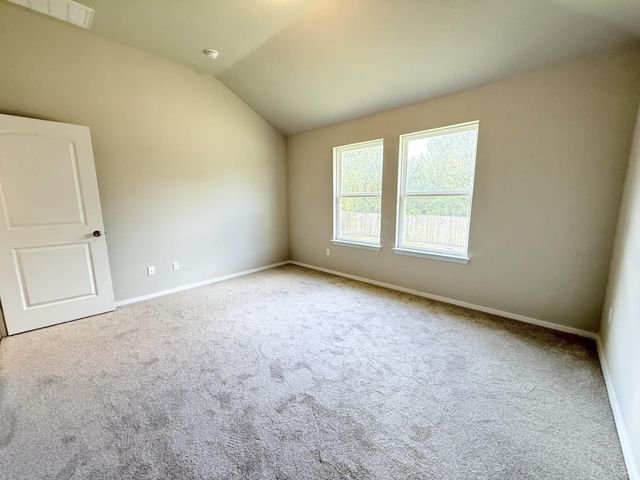 123 Saranac DR, Elgin, TX 78621