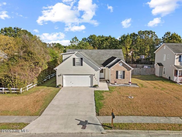 202 Brunswick Drive, Jacksonville, NC 28546