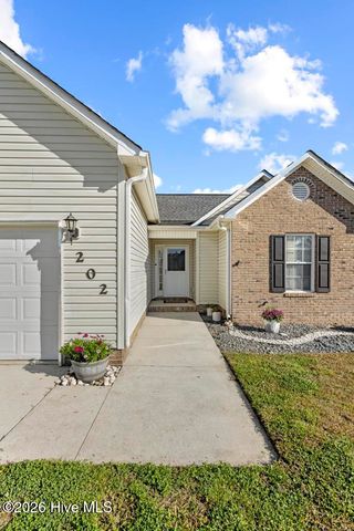 202 Brunswick Drive, Jacksonville, NC 28546
