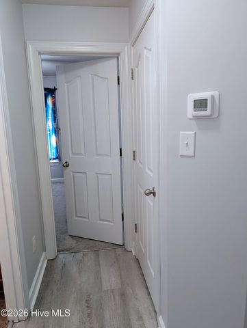 202 Brunswick Drive, Jacksonville, NC 28546