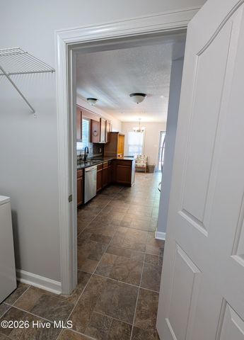 202 Brunswick Drive, Jacksonville, NC 28546