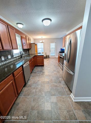 202 Brunswick Drive, Jacksonville, NC 28546