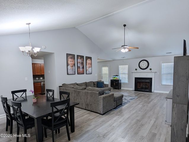 202 Brunswick Drive, Jacksonville, NC 28546