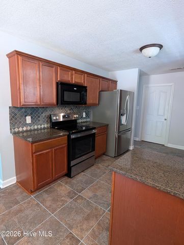 202 Brunswick Drive, Jacksonville, NC 28546