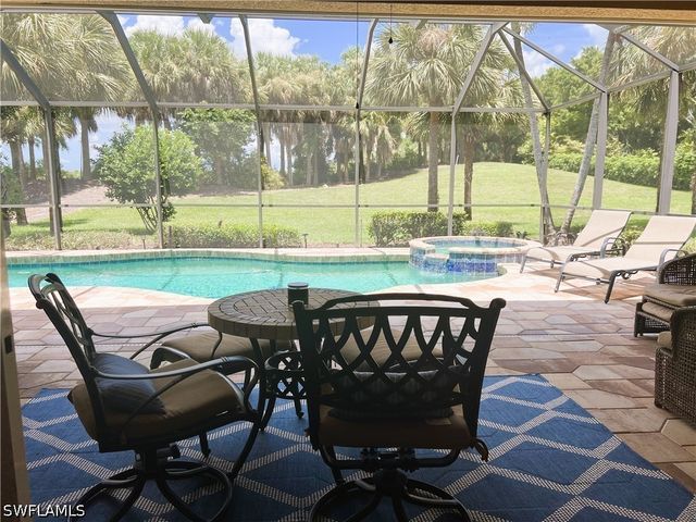 10364 Porto Romano DR, Miromar Lakes, FL 33913