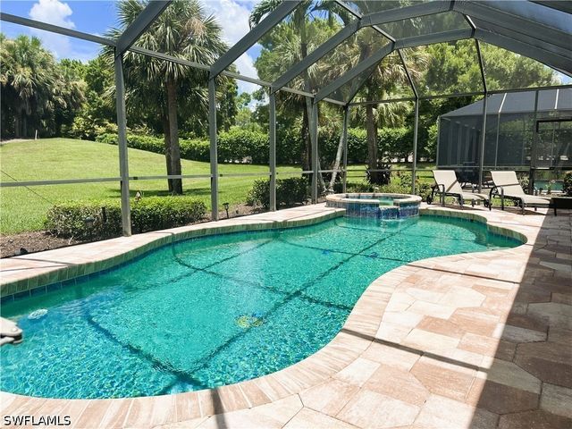 10364 Porto Romano DR, Miromar Lakes, FL 33913