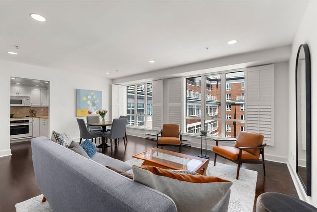197 Eighth St 901, Boston, MA 02129