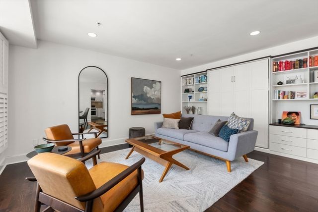 197 Eighth St 901, Boston, MA 02129