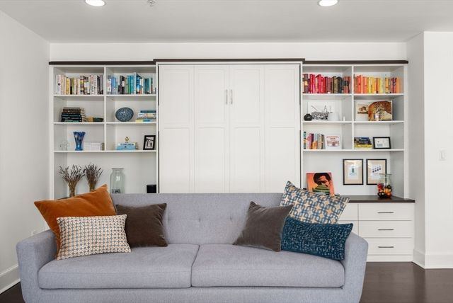 197 Eighth St 901, Boston, MA 02129