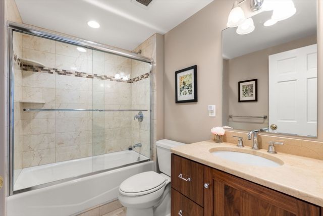 197 Eighth St 901, Boston, MA 02129