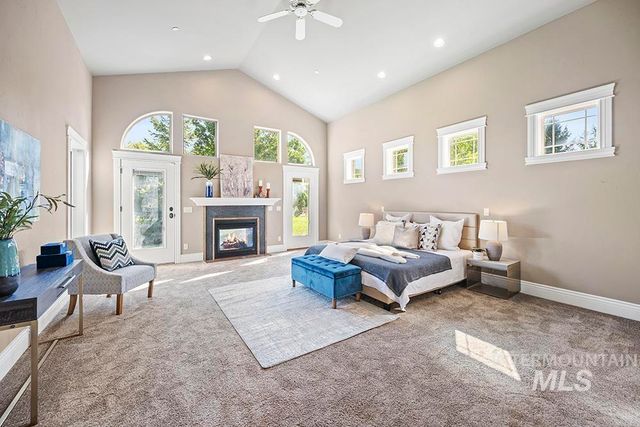 3598 N Timber Ridge Ln, Eagle, ID 83616