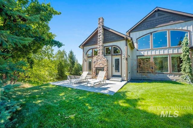 3598 N Timber Ridge Ln, Eagle, ID 83616