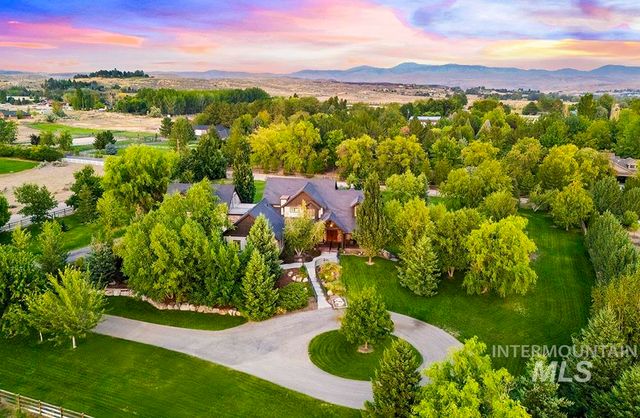 3598 N Timber Ridge Ln, Eagle, ID 83616