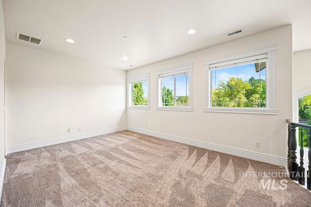 3598 N Timber Ridge Ln, Eagle, ID 83616