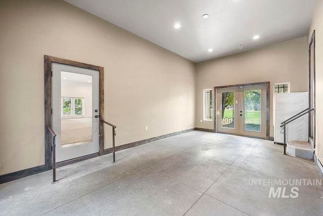 3598 N Timber Ridge Ln, Eagle, ID 83616