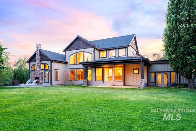 3598 N Timber Ridge Ln, Eagle, ID 83616