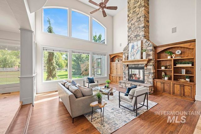 3598 N Timber Ridge Ln, Eagle, ID 83616