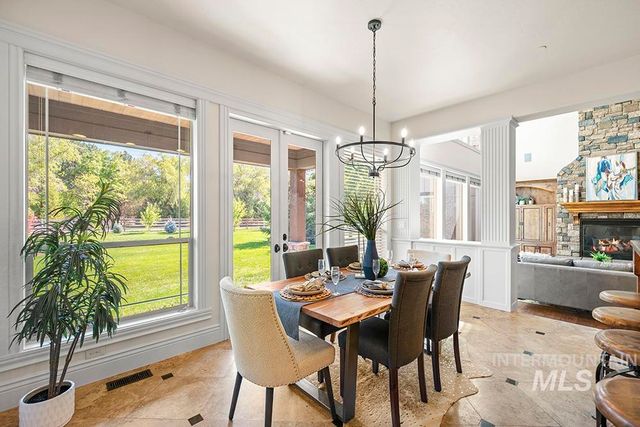 3598 N Timber Ridge Ln, Eagle, ID 83616