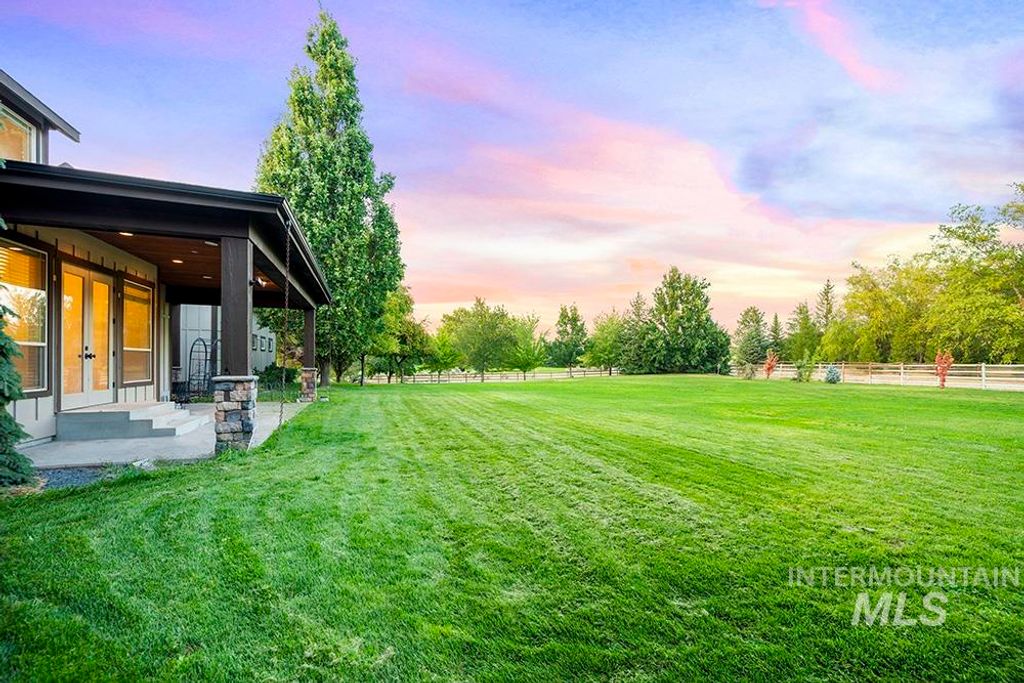 3598 N Timber Ridge Ln, Eagle, ID 83616 photo 37