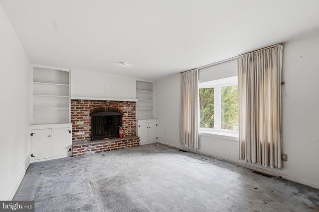 371 MORELAND RD, Huntingdon Valley, PA 19006