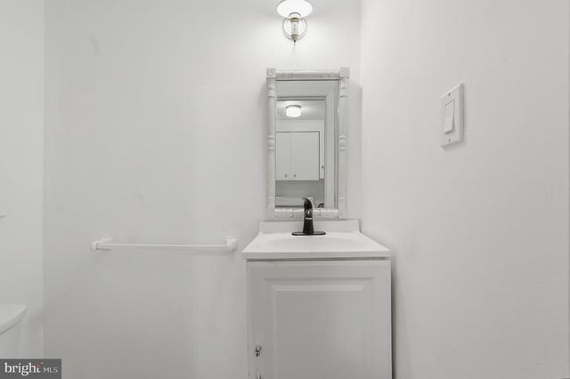 371 MORELAND RD, Huntingdon Valley, PA 19006