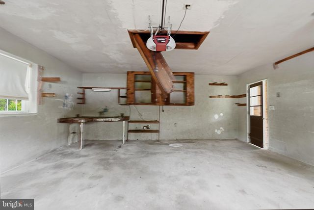 371 MORELAND RD, Huntingdon Valley, PA 19006