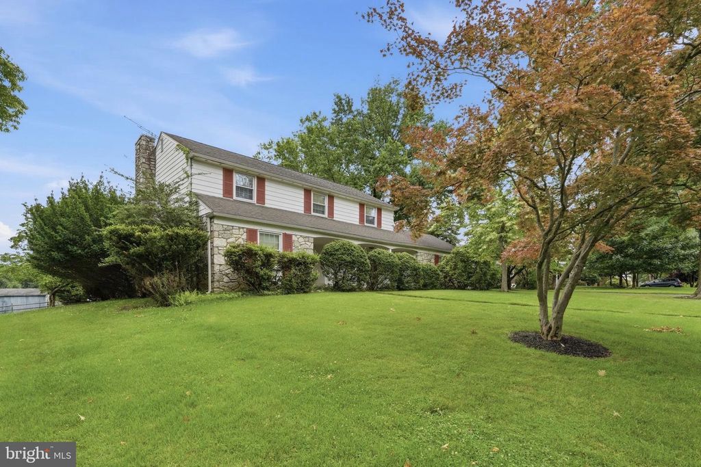 371 MORELAND RD, Huntingdon Valley, PA 19006