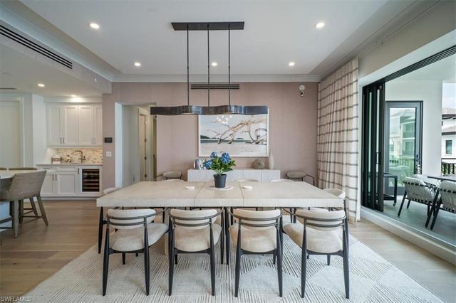 1130 3rd AVE S # 404, Naples, FL 34102