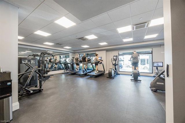 1130 3rd AVE S # 404, Naples, FL 34102