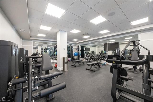 1130 3rd AVE S # 404, Naples, FL 34102