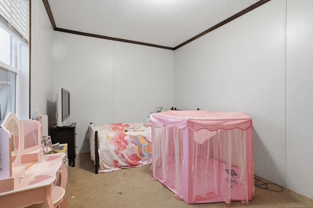 1829 Ponderosa Avenue, Columbus, MI 48063