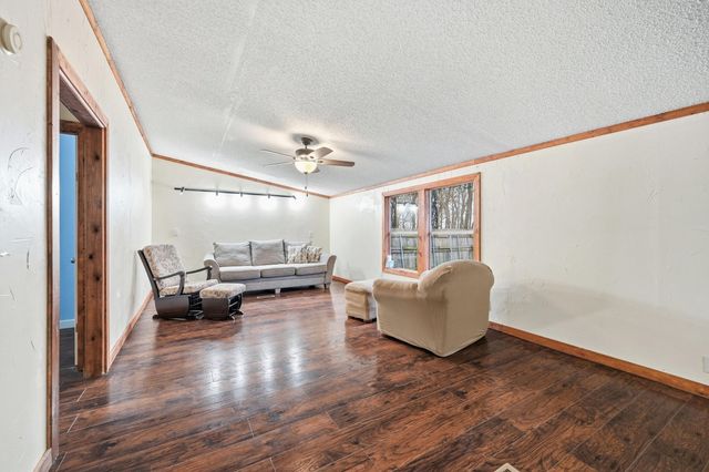 2421 Edwards Road, Van Alstyne, TX 75495