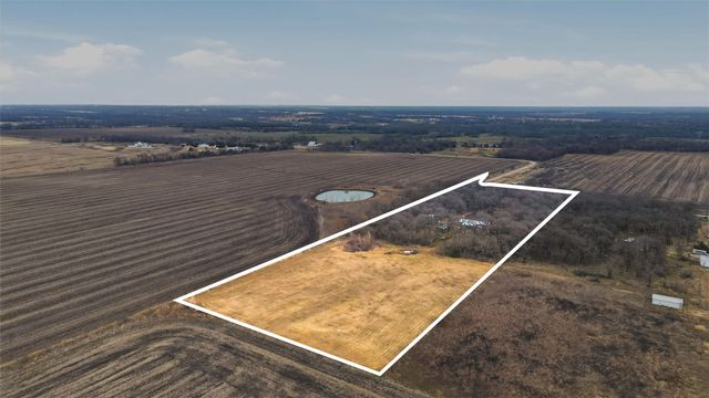 2421 Edwards Road, Van Alstyne, TX 75495