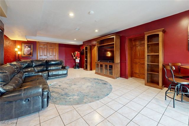 3275 County Road 15, Rayland, OH 43943