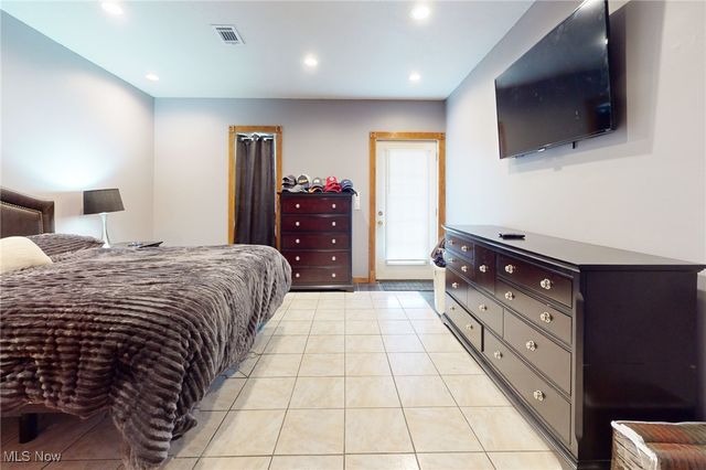 3275 County Road 15, Rayland, OH 43943