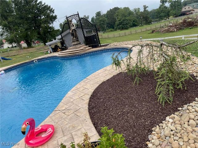 3275 County Road 15, Rayland, OH 43943