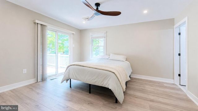 609 PENNSYLVANIA AVE, Somers Point, NJ 08244