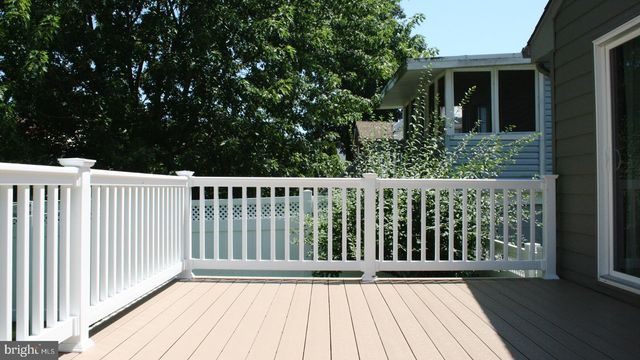 609 PENNSYLVANIA AVE, Somers Point, NJ 08244