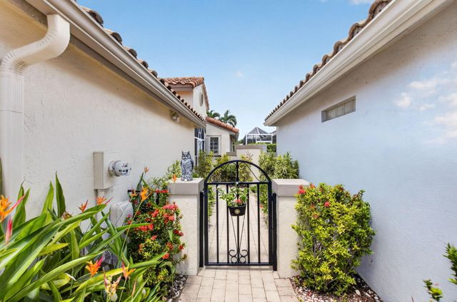 11585 Augustus Drive, Boynton Beach, FL 33437